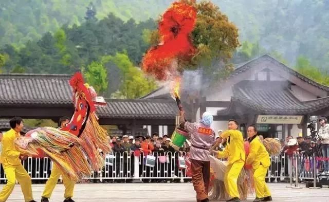 民俗風情旅游模式